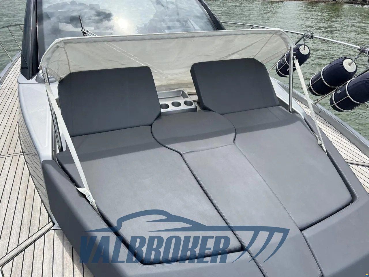 Cranchi M 44 HT