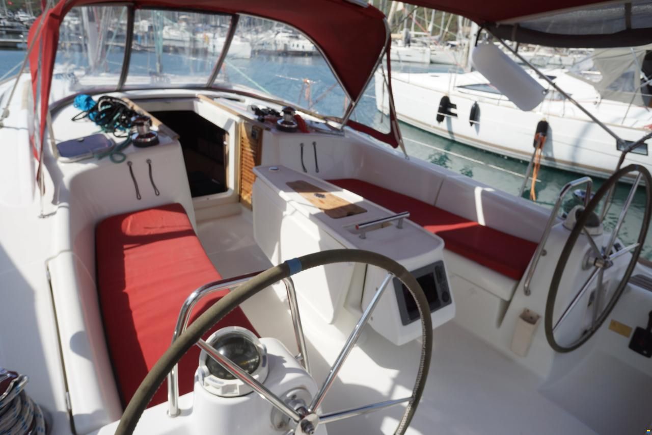 Beneteau OCEANIS 43