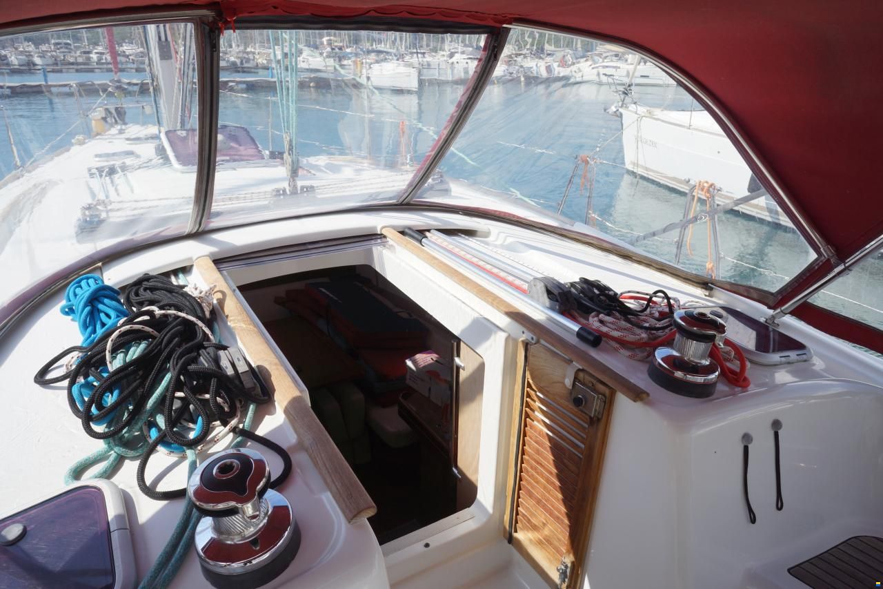 Beneteau OCEANIS 43