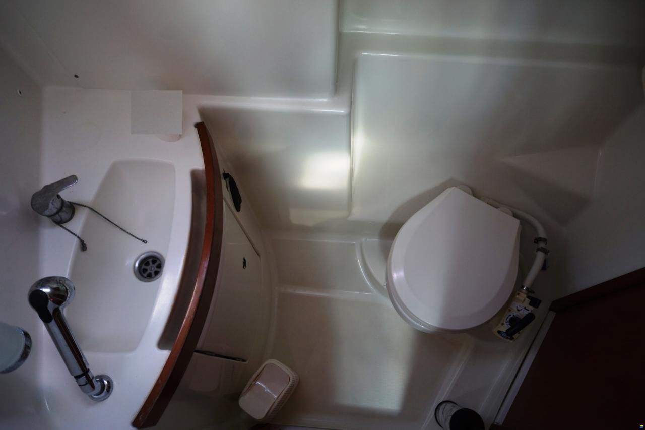 Beneteau OCEANIS 43