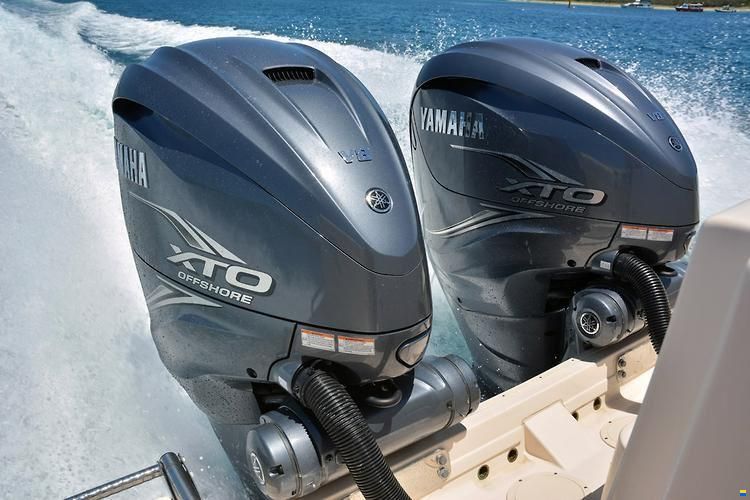 YAMAHA XTO V8 425cv