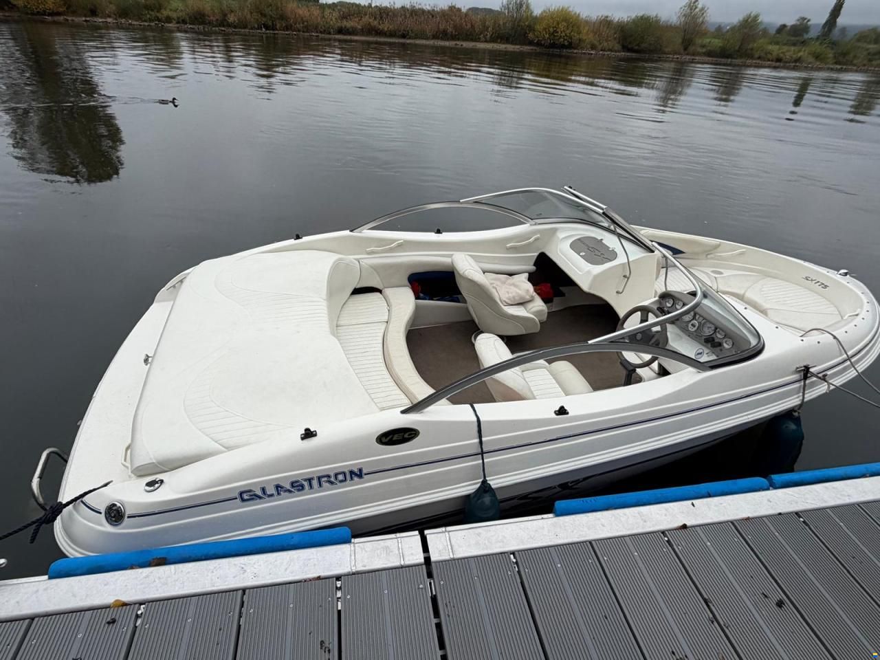 Glastron SX175