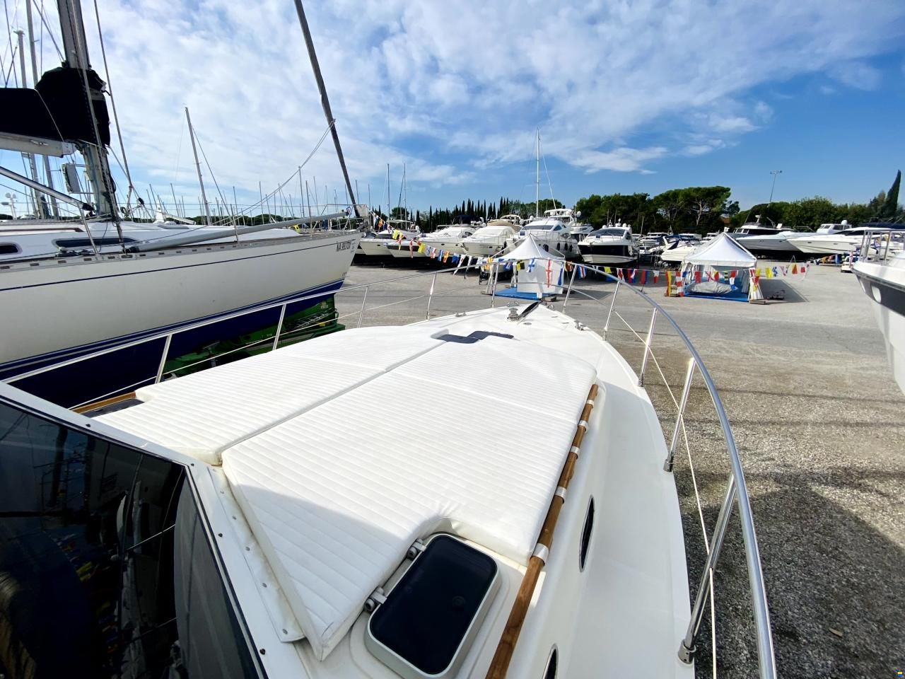 Cantieri Estensi Goldstar 360