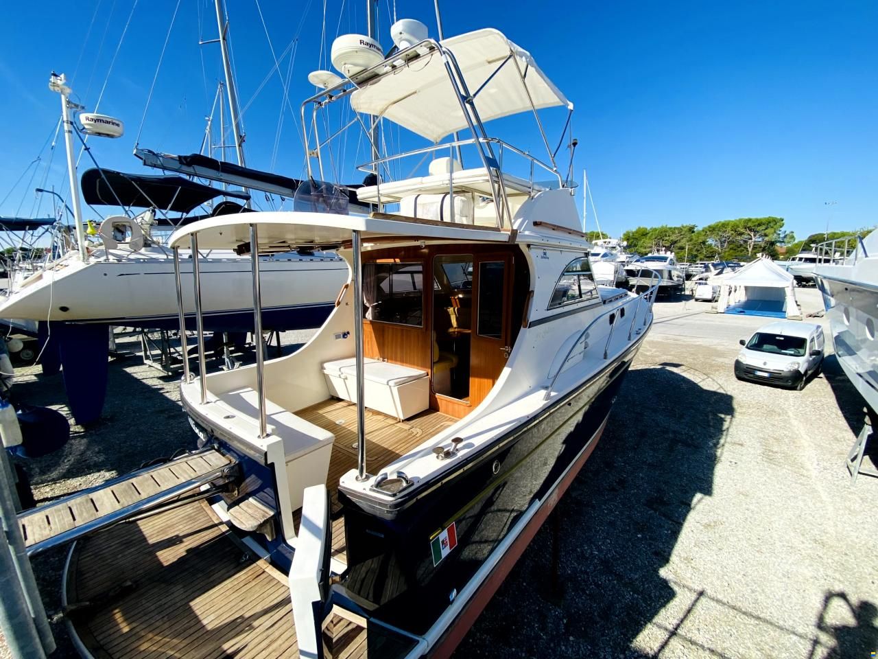 Cantieri Estensi Goldstar 360