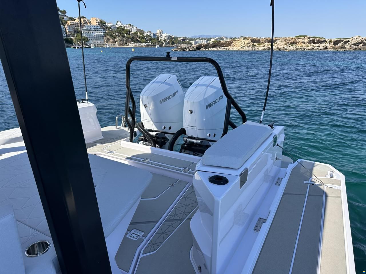 Axopar 38 Sun Top