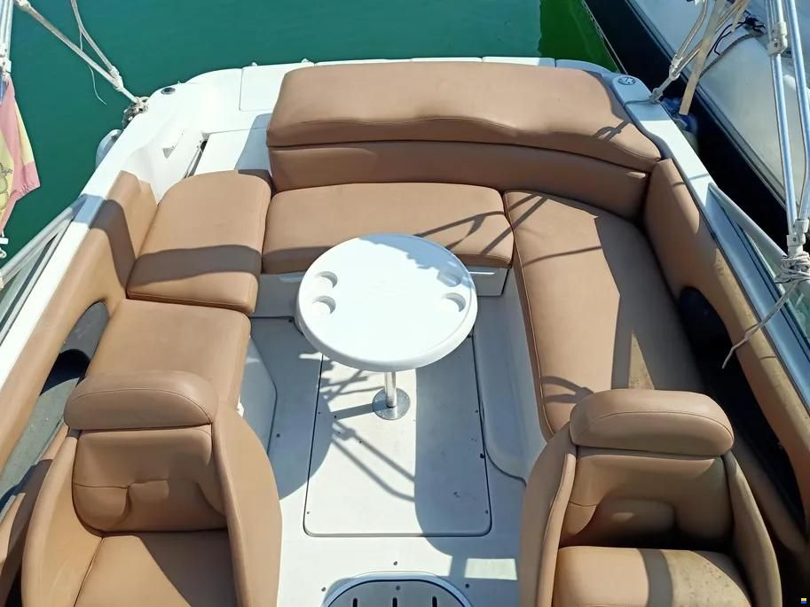 Four Winns 210 Horizon