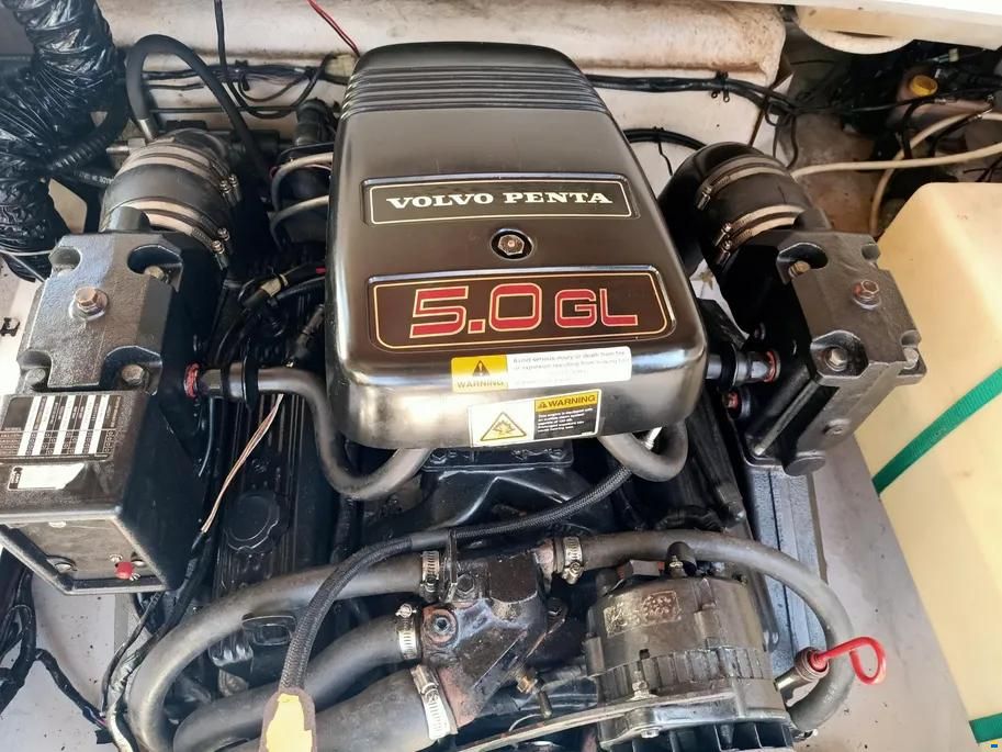 Four Winns 210 Horizon