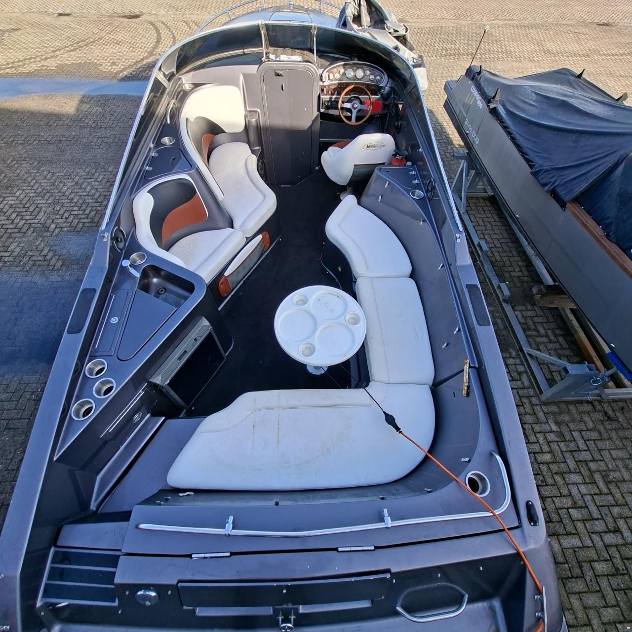Rinker Captiva CC 272