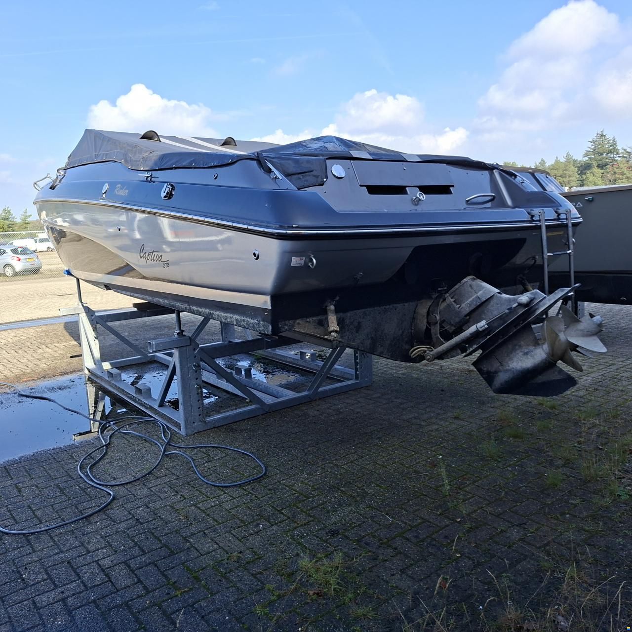 Rinker Captiva CC 272