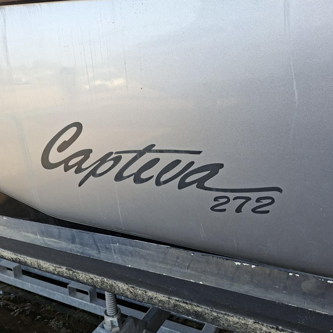 Rinker Captiva CC 272