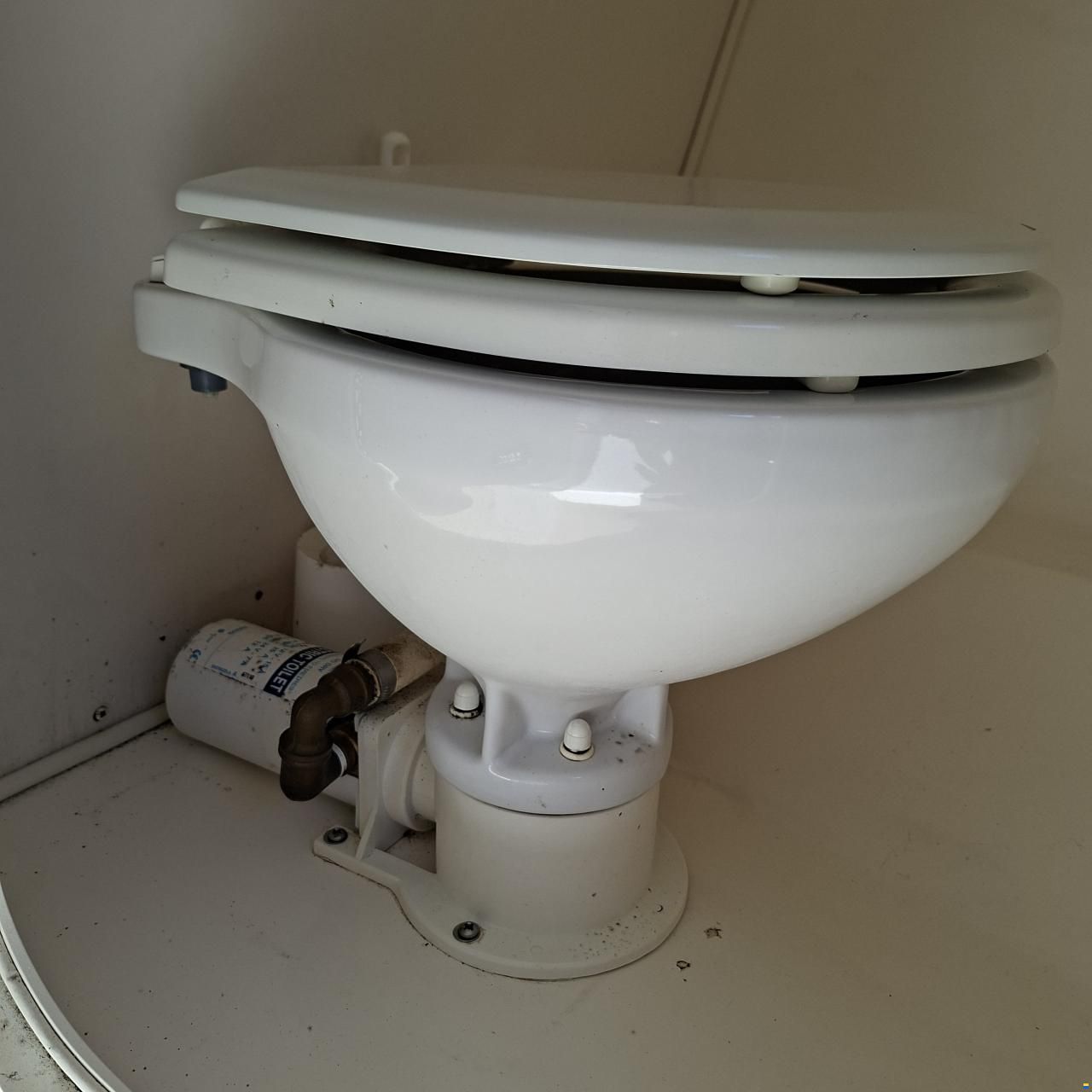 Rinker Captiva CC 272