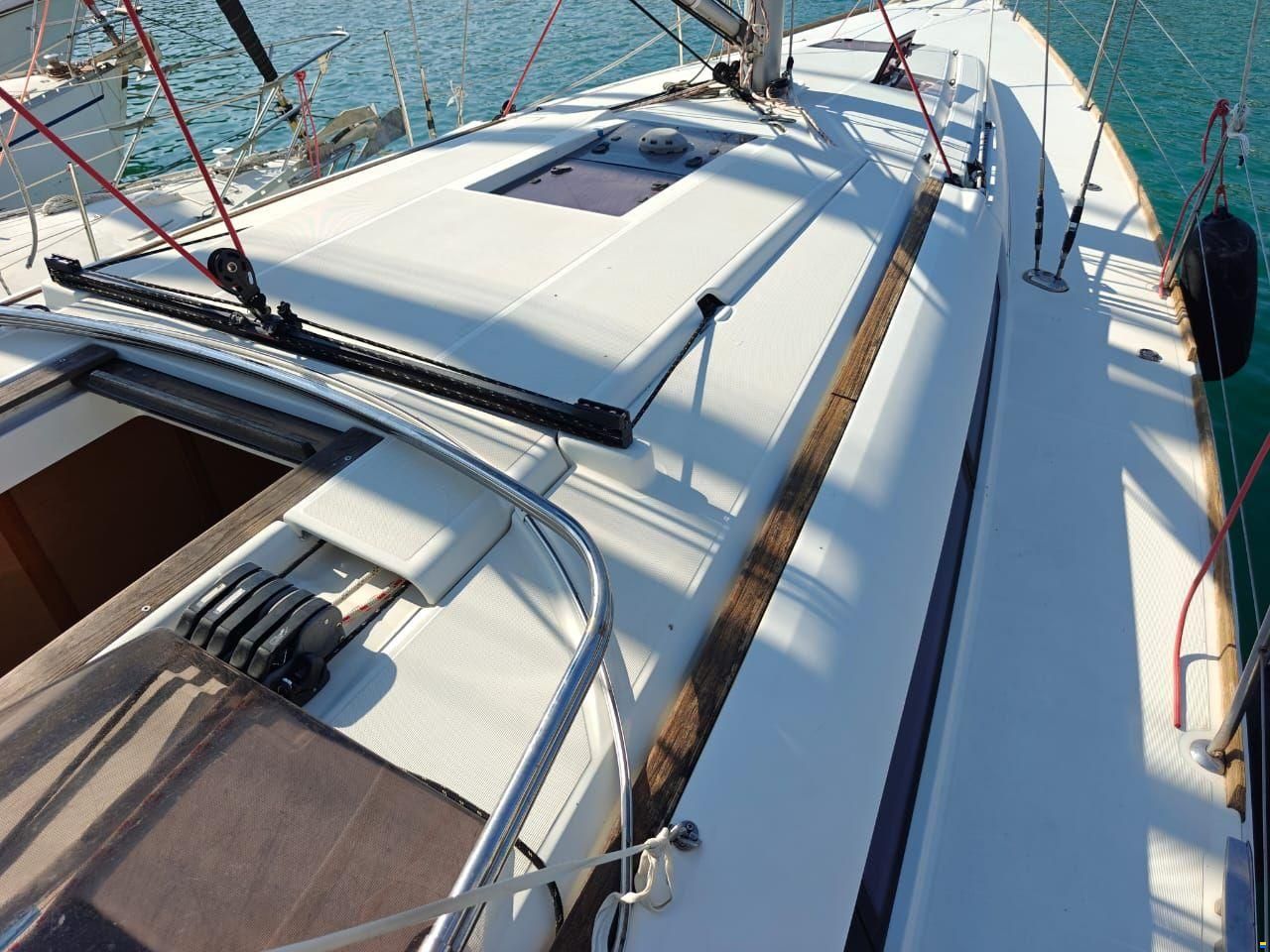 2011 Jeanneau Sun Odyssey 409