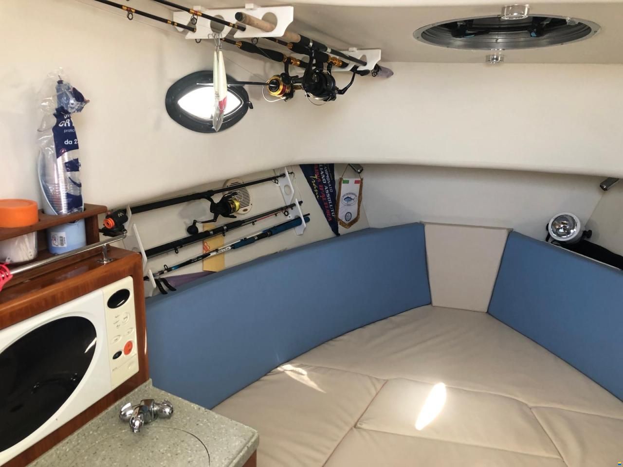 NorthStar Marine 320 WA