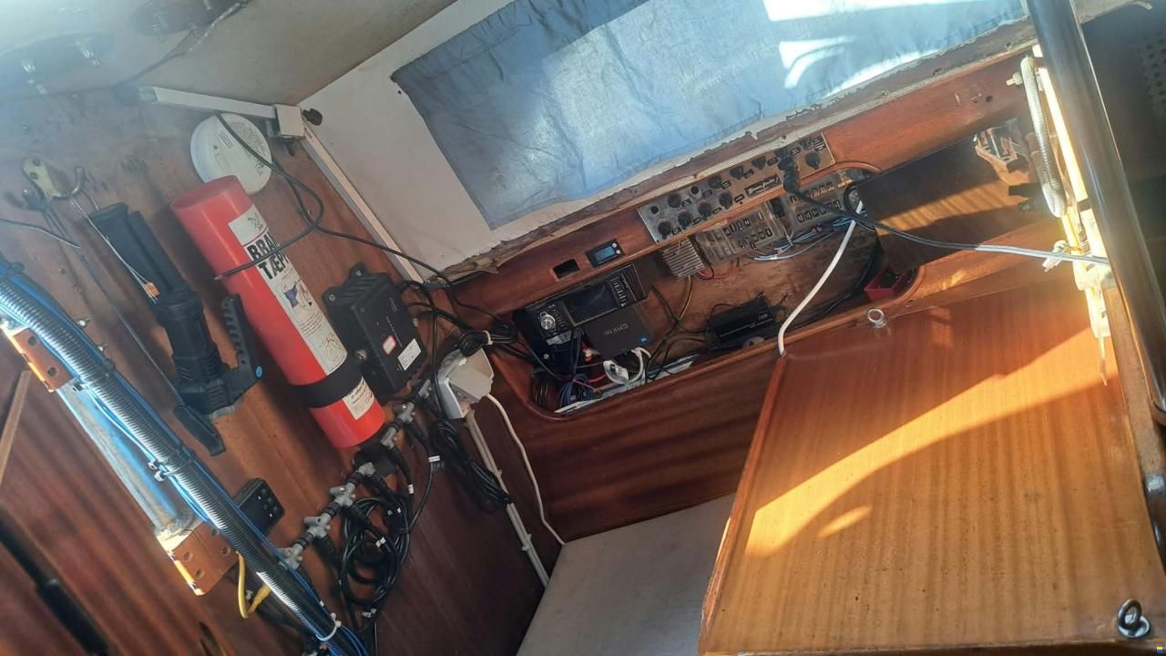 Bianca Commander 31