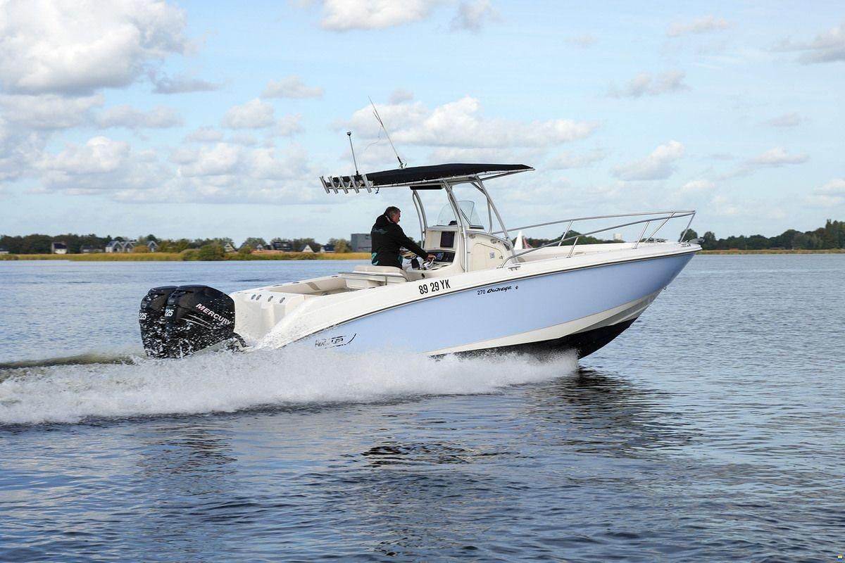 Boston Whaler 270 Outrage