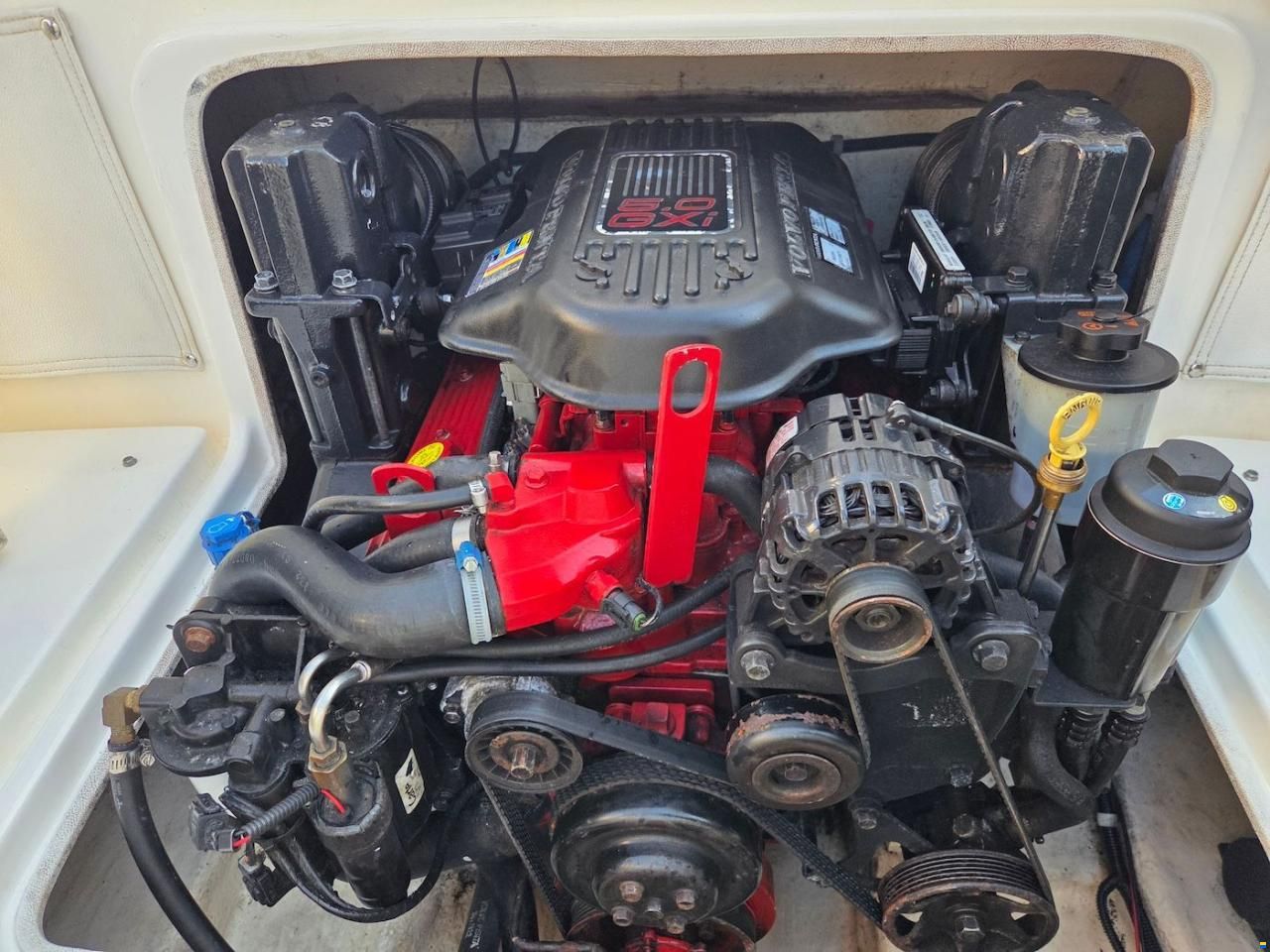 Larson 220 Cabrio Cuddy