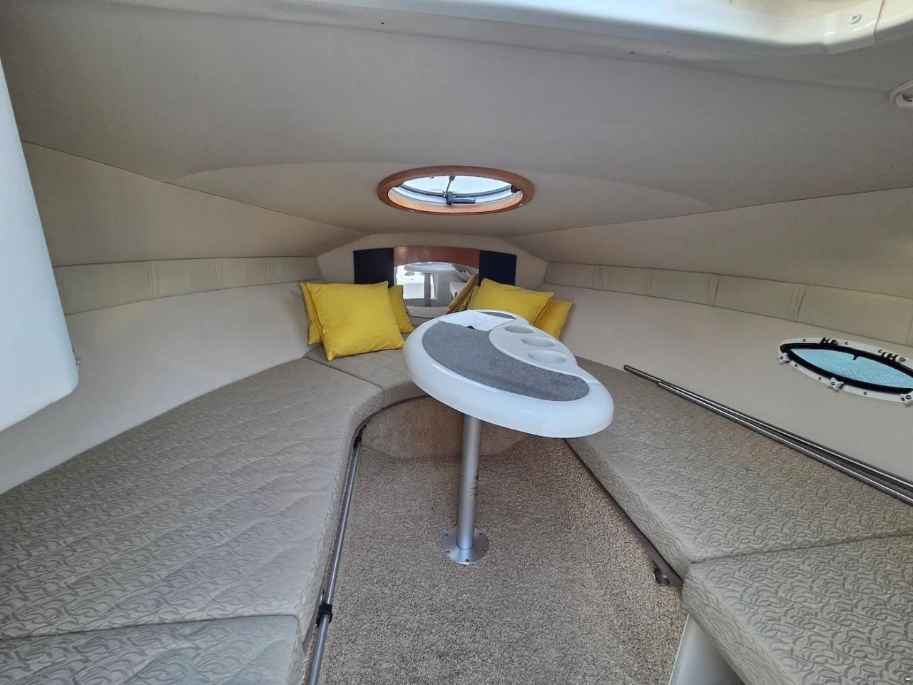 Larson 220 Cabrio Cuddy