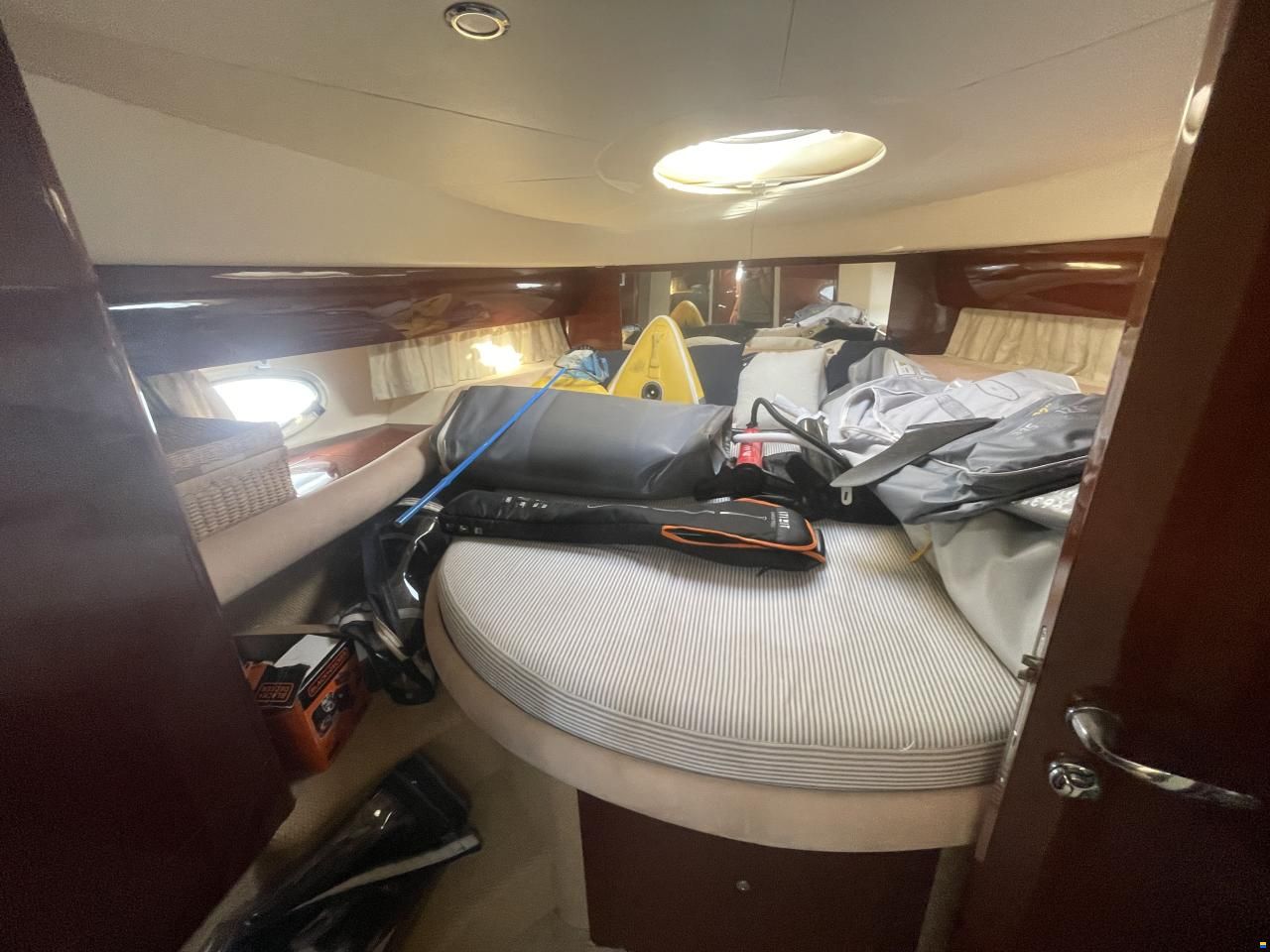 Princess V42