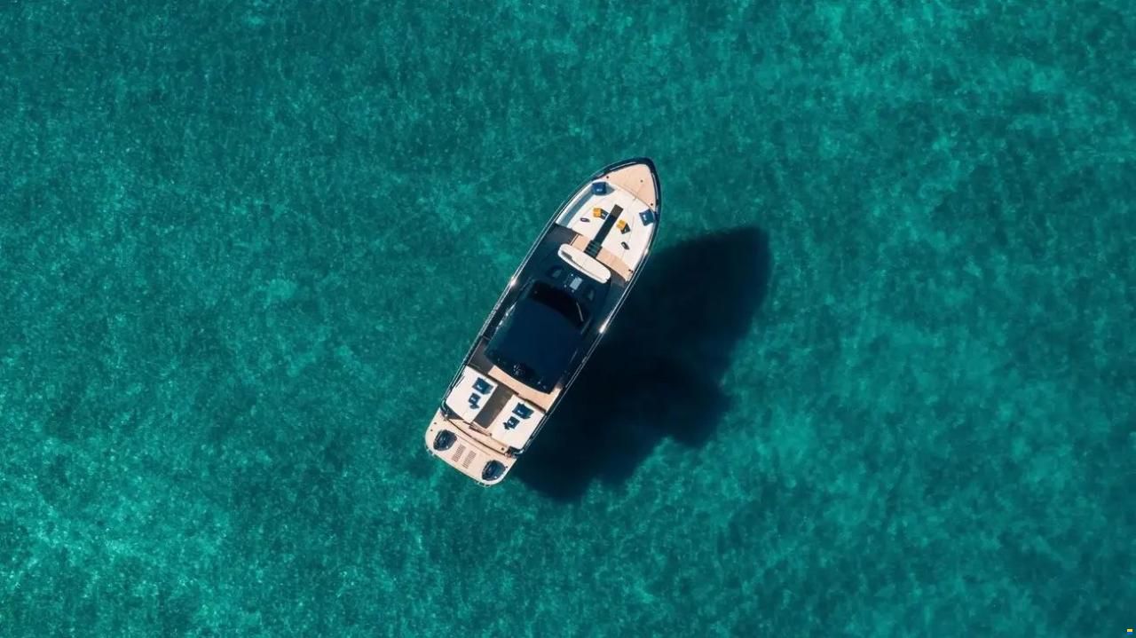 Cantieri Navali del Mediterraneo Contine