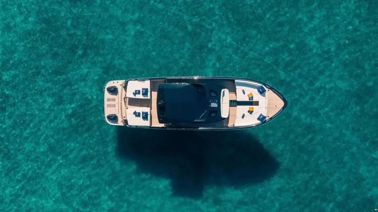 Cantieri Navali del Mediterraneo Contine