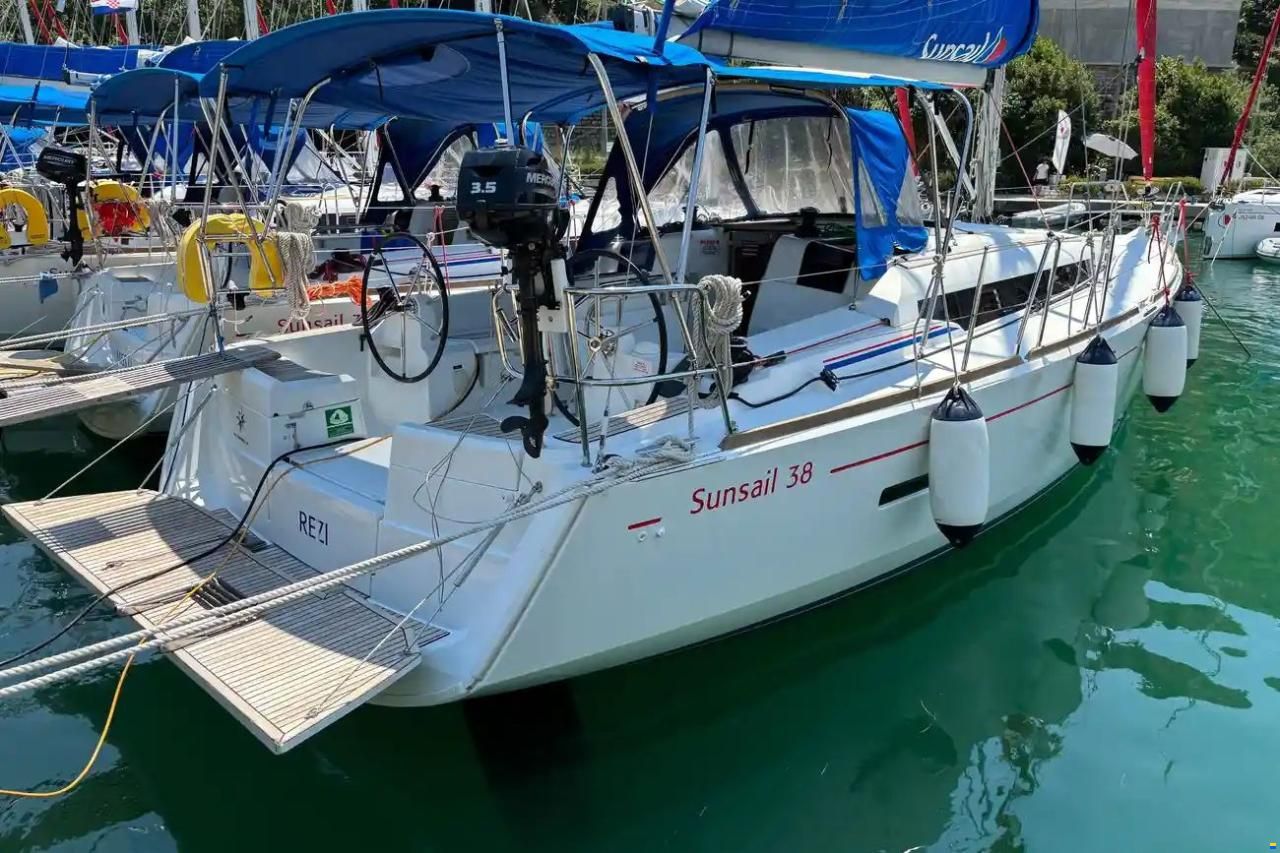 Jeanneau Sun Odyssey 389