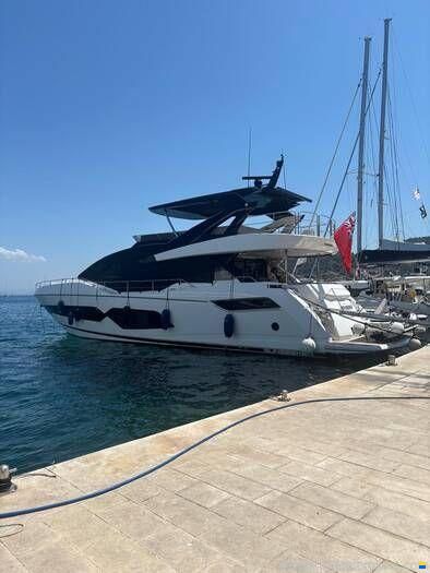Sunseeker 76 Yacht