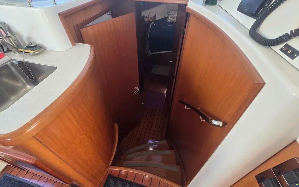 Beneteau Swift Trawler 42