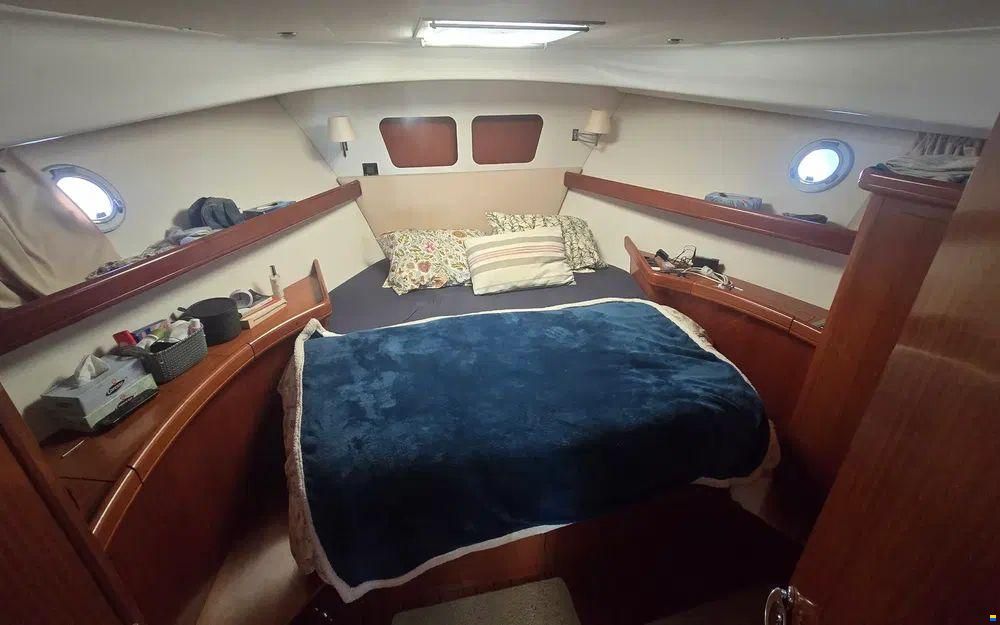 Beneteau Swift Trawler 42
