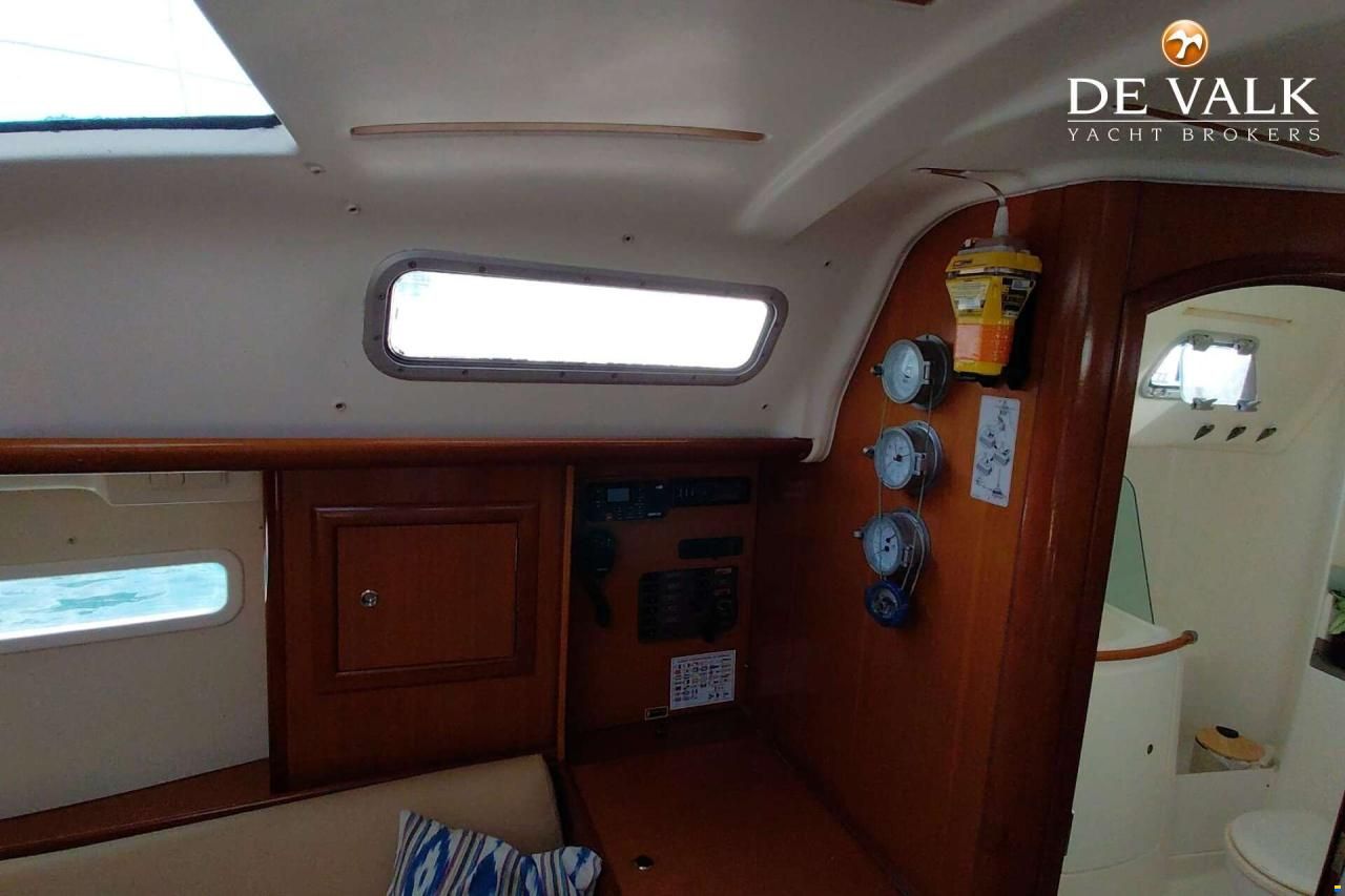 Beneteau Oceanis 323