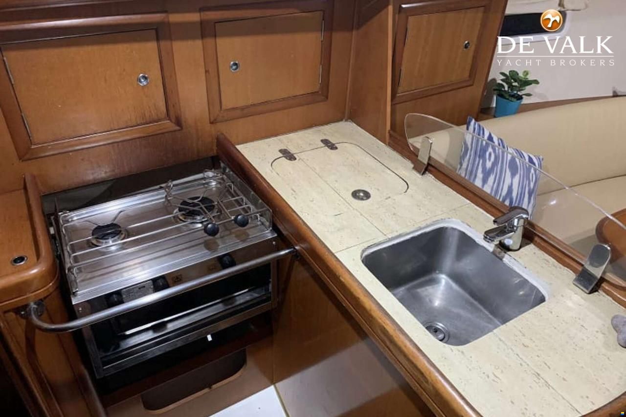 Beneteau Oceanis 323