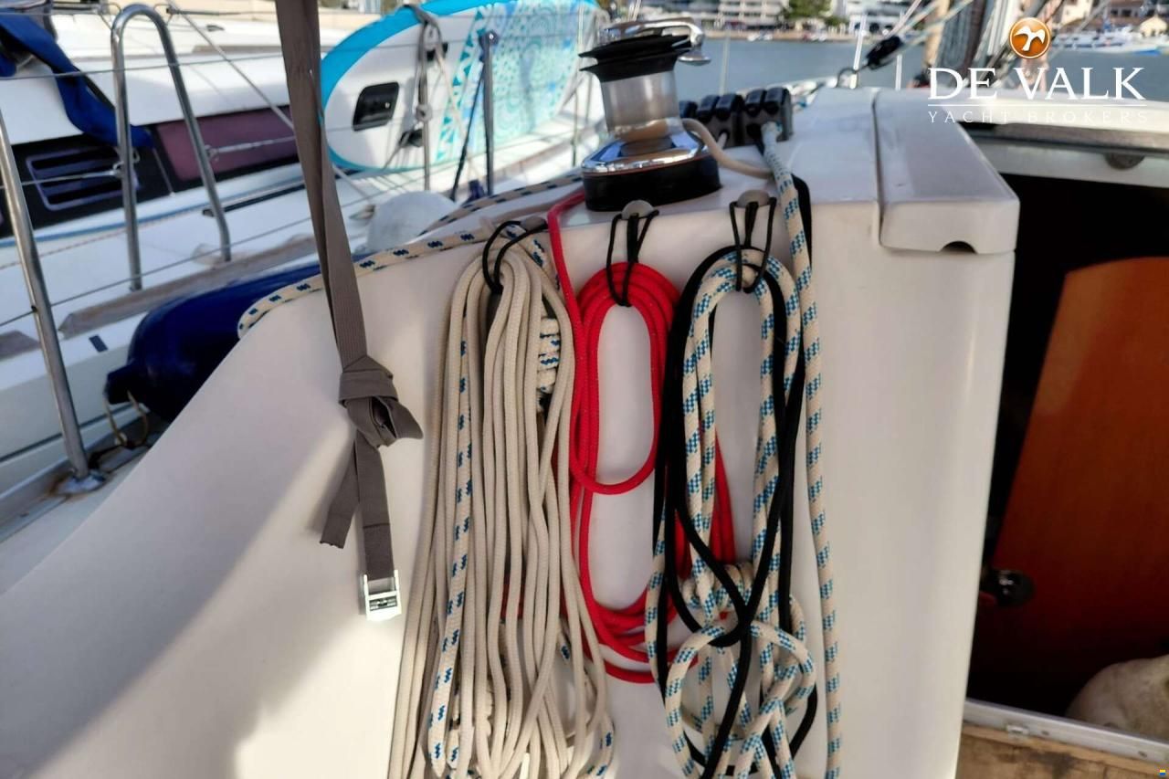 Beneteau Oceanis 323