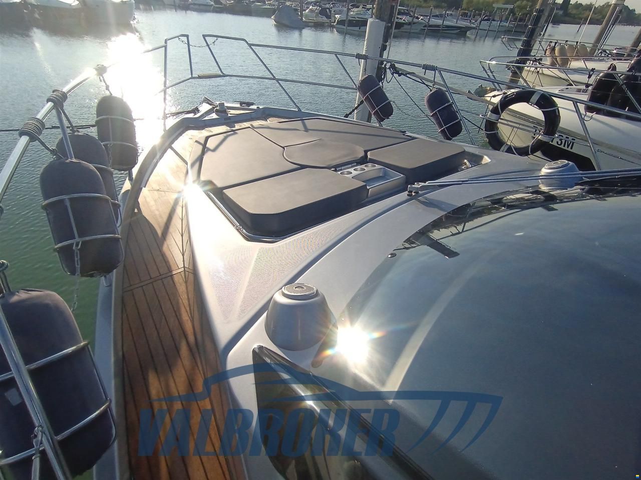 Cranchi M 44 HT