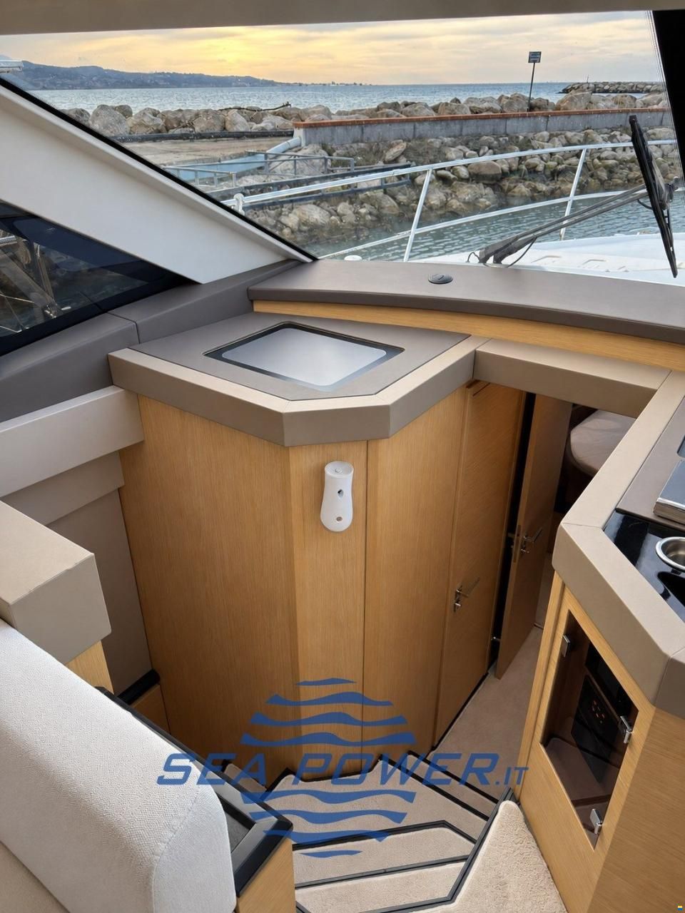Beneteau Monte Carlo 52 fly
