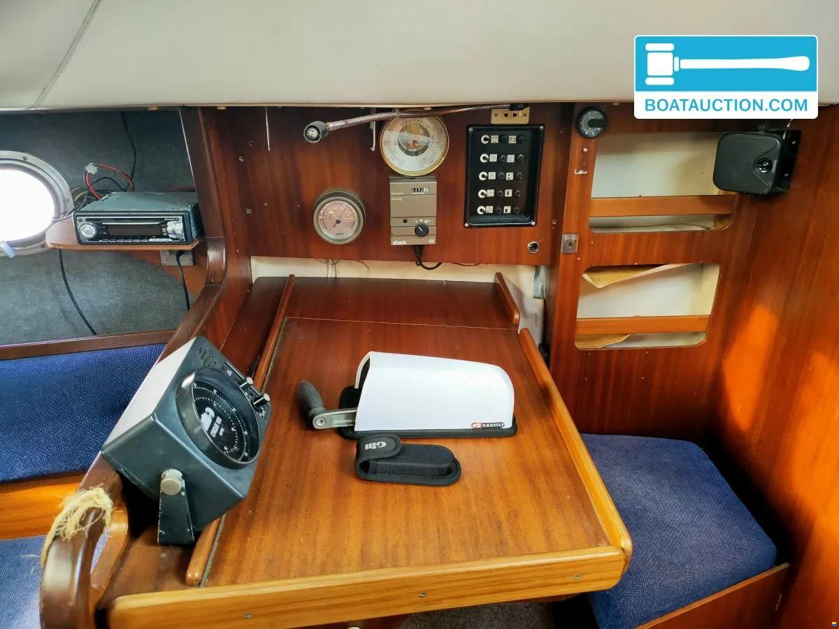 Jeanneau Fantasia 27