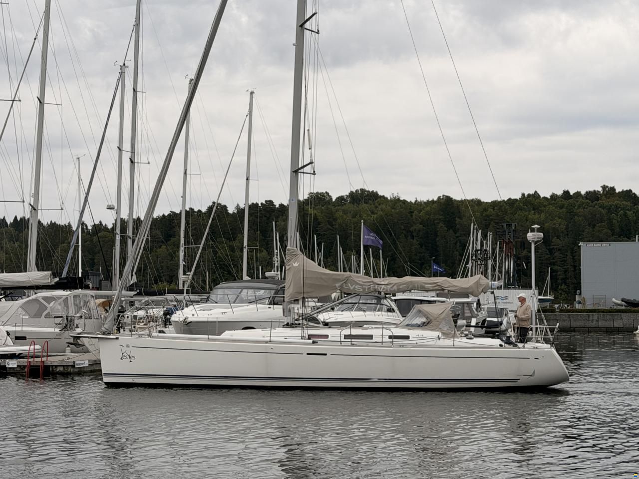 Dufour 44