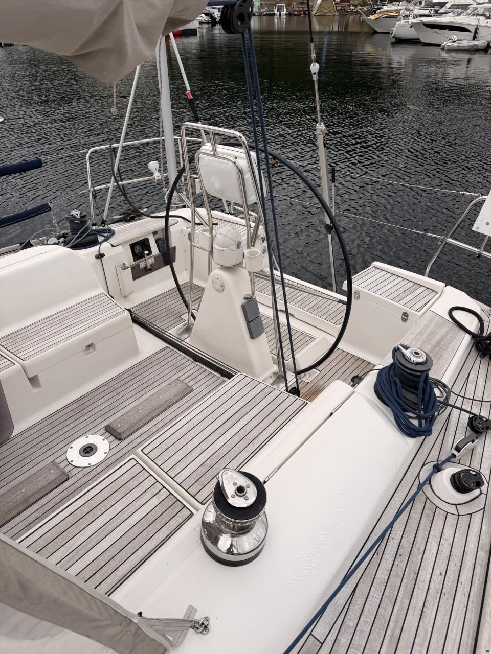 Dufour 44