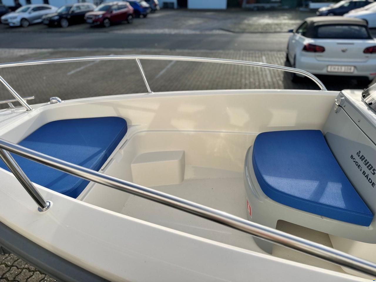 Ryds 488VI Sport med 50 hk Mercury-EFI 4 takt