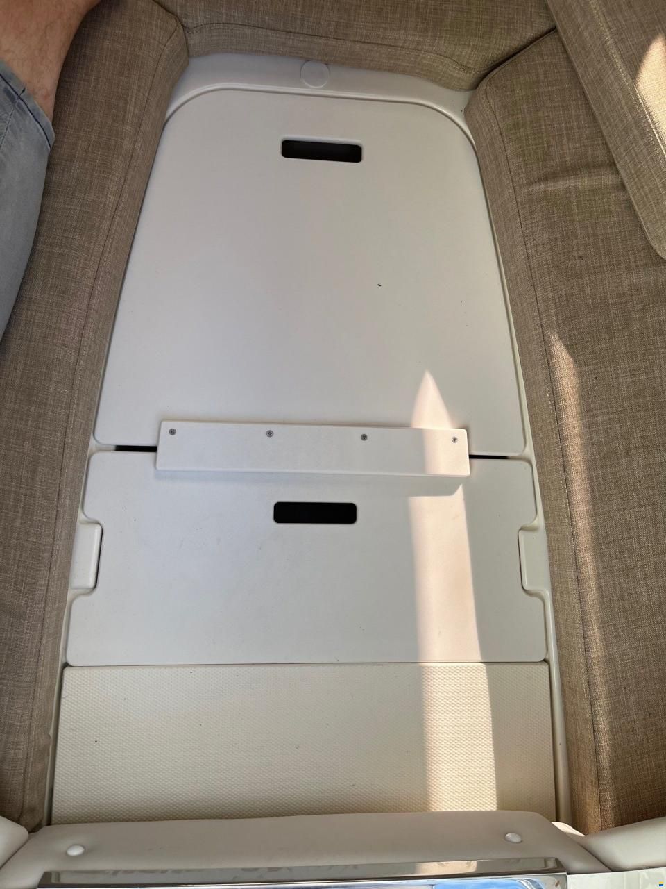 Bayliner VR5 Cuddy med Mercury  F225 V6 og 2500 k