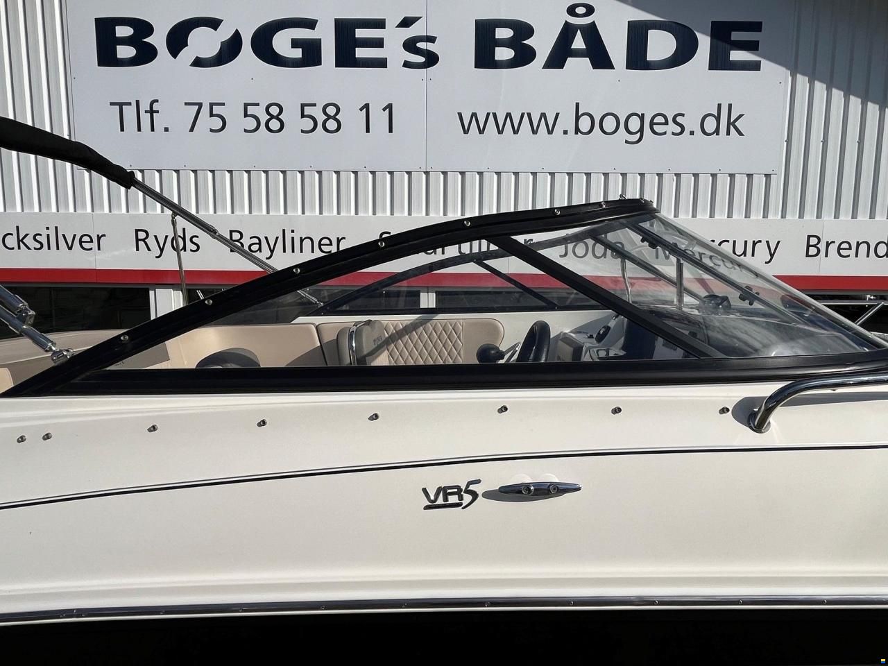 Bayliner VR5 Cuddy med Mercury  F225 V6 og 2500 k