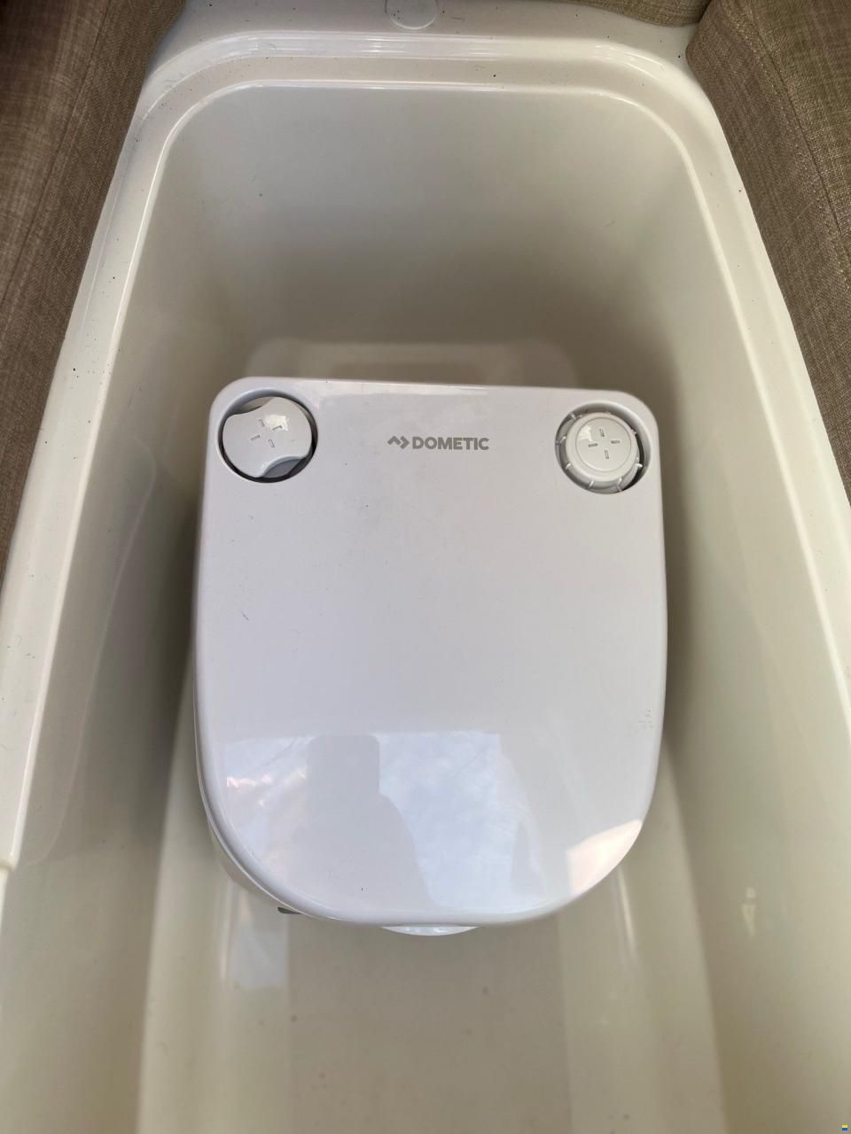 Bayliner VR5 Cuddy med Mercury  F225 V6 og 2500 k