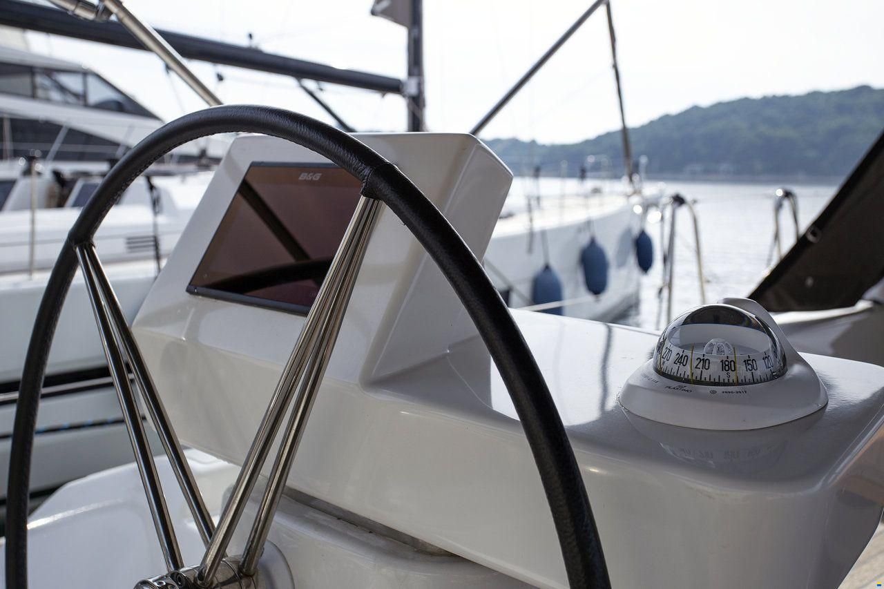 Dufour 520 Grand Large