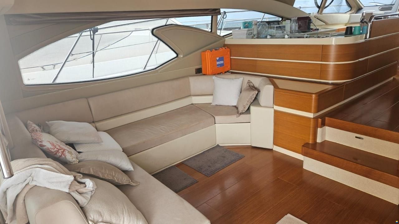 Azimut 60