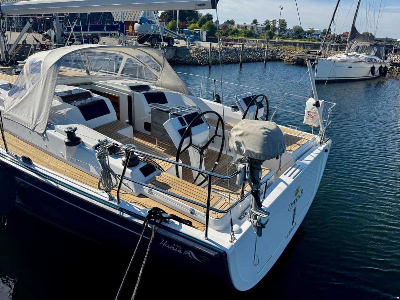Hanse 455