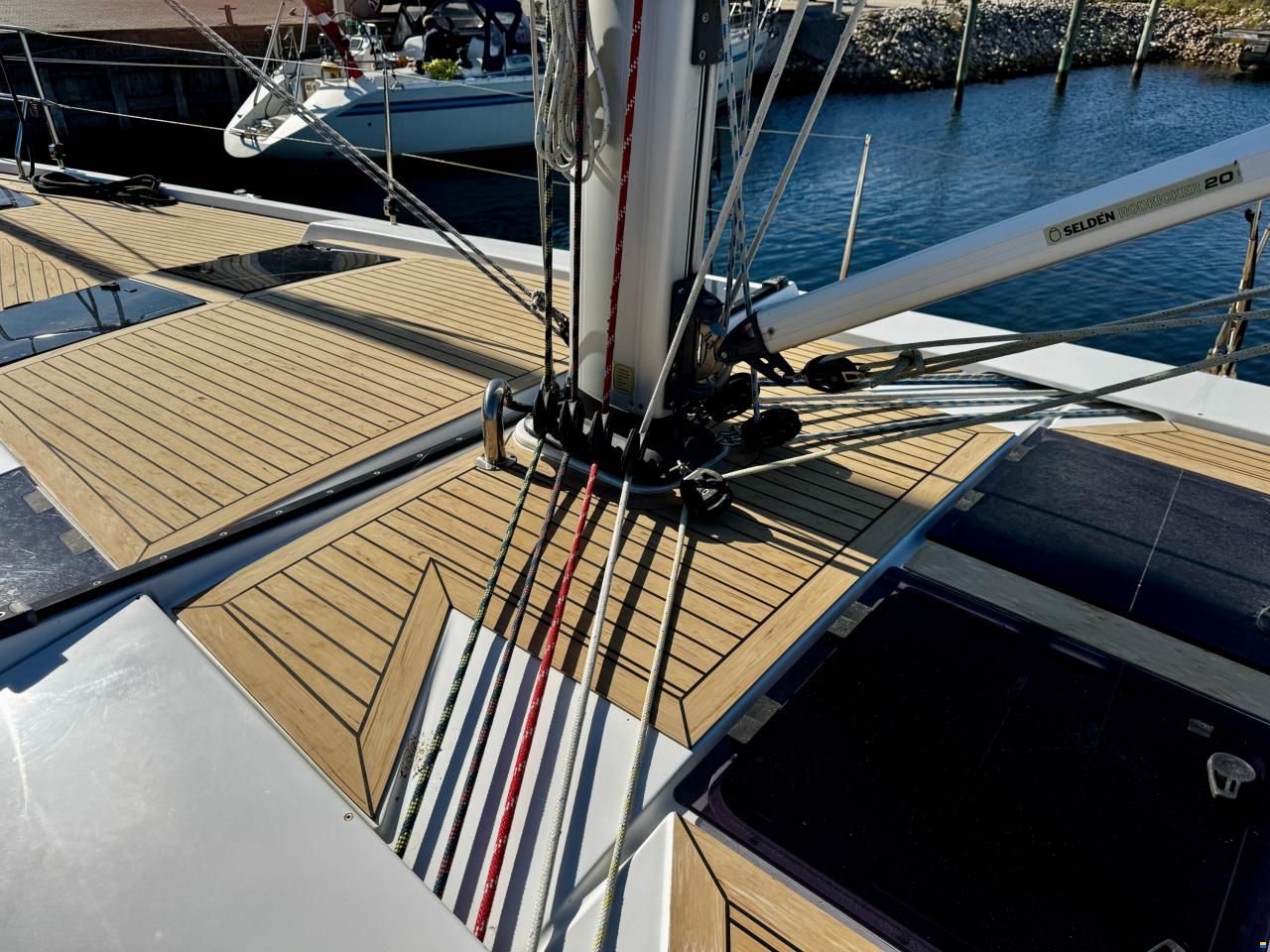 Hanse 455