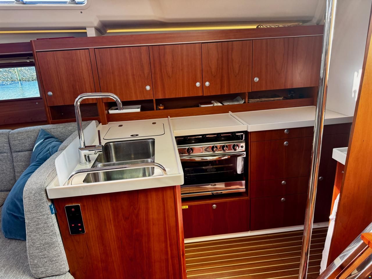 Hanse 455