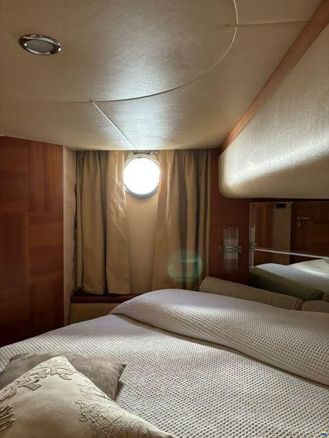 Azimut 50