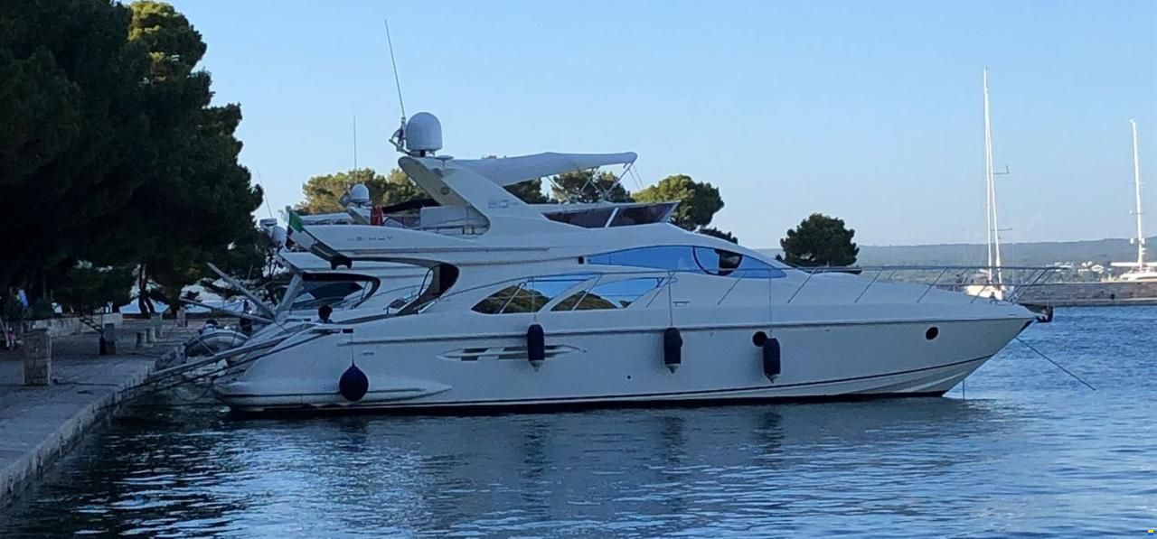 Azimut 50