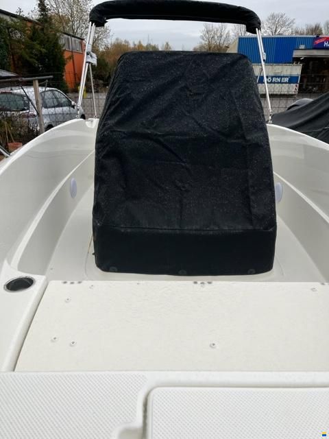 Quicksilver 555 Open