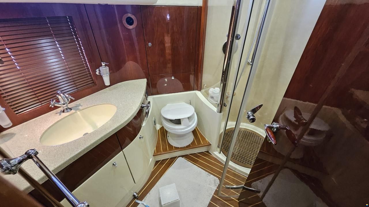 Fairline Squadron 58