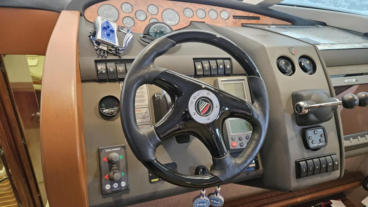 Fairline Squadron 58